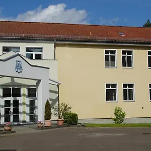 https://teikyo-berlin-hotel-und-jugendgastehaus-am-zeuthener-see.find-berlin-hotels.com