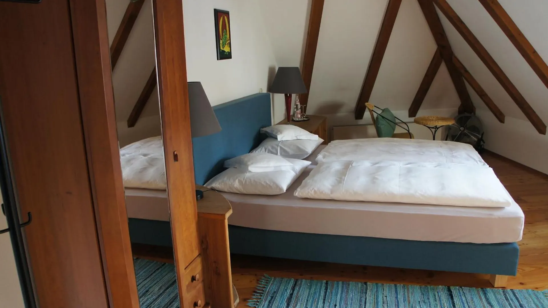 Hotel Schwarzer Adler Erlangen 0*,  Germany